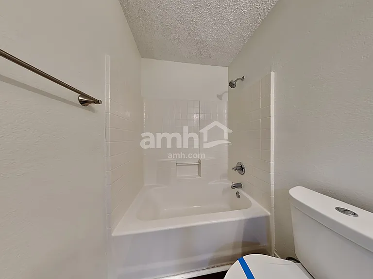 8629 Garden Springs Dr — Photo 15