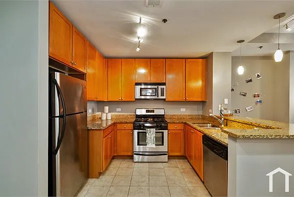1 bed, 738 sqft, $1,435 — Photo 4
