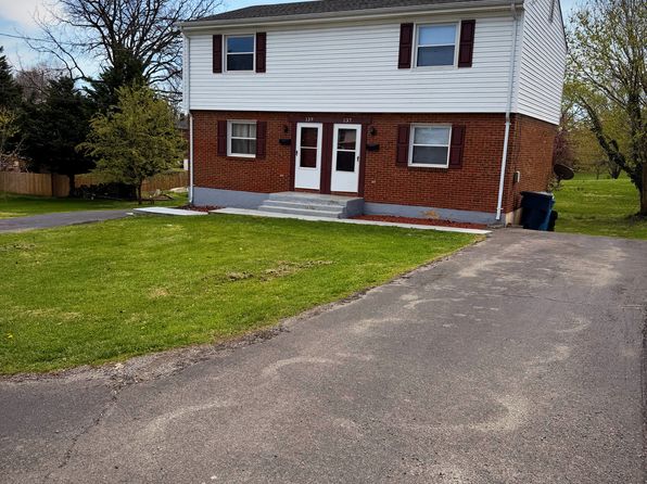 137 Princeton Cir NE #2