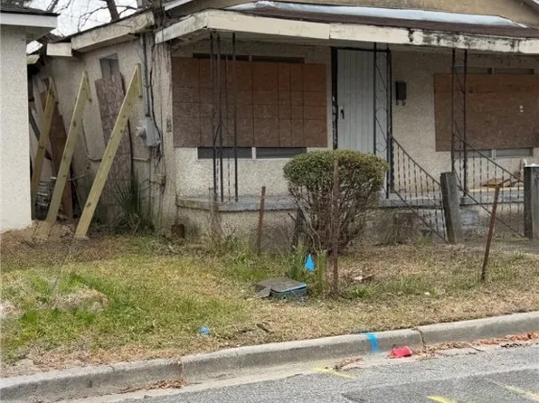 124 Scarborough Street, Savannah, GA 31415