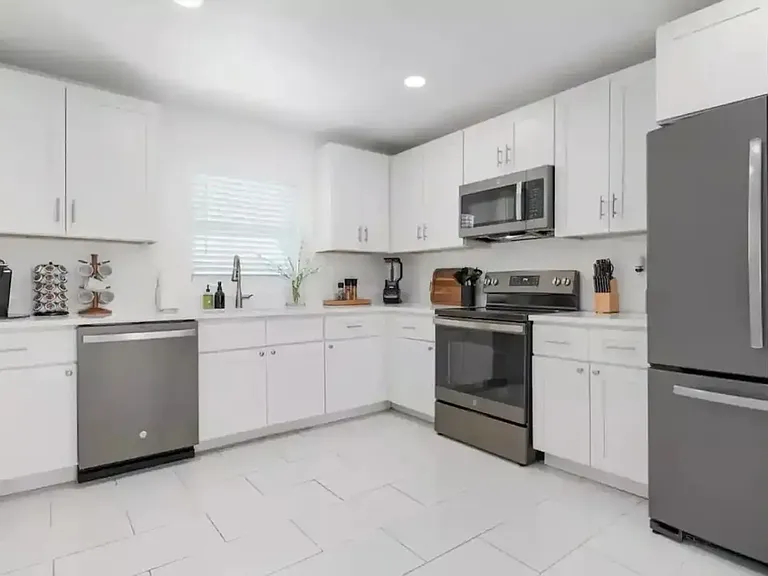 2539 Trinidad St — Photo 14