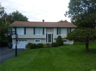 7 Houston Ave, Monroe, NY 10950