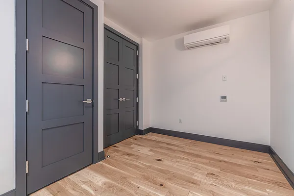 Rented by The KCI Group | media 9