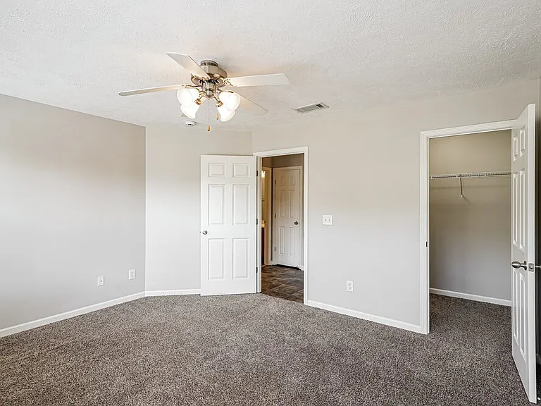 1416 Sprucedale Dr — Photo 16