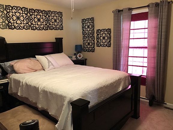 4th image of 56928 Christine Dr