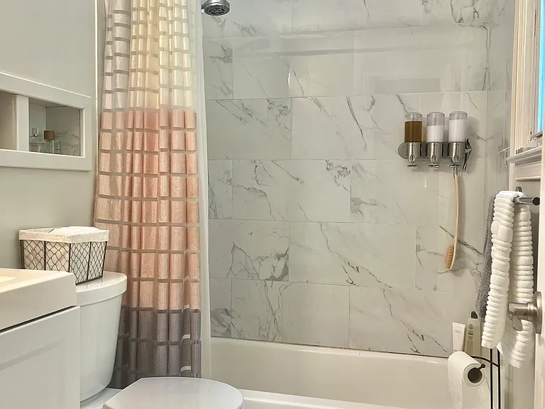 10320 Collingham Dr — Photo 12