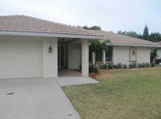 1146 S Cypress Point Dr, Venice, FL 34293