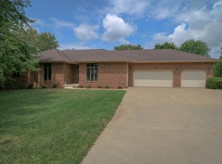 4653 E Farm Road 136, Springfield, MO 65809