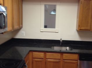 6050 California Cir APT 305, Rockville, MD 20852