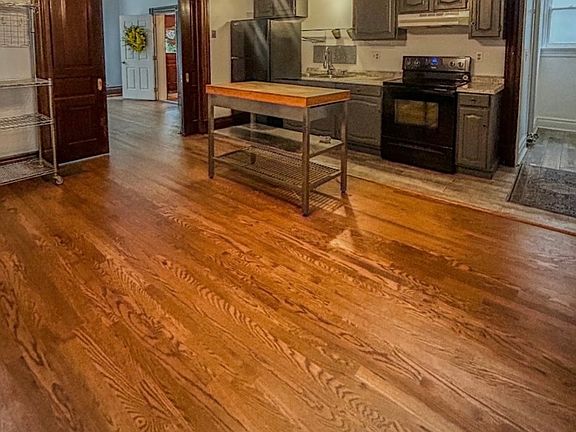 3rd image of 611 Park Ave APT 1