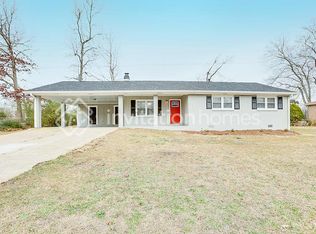 6647 Forestdale Ln, Douglasville, GA 30135