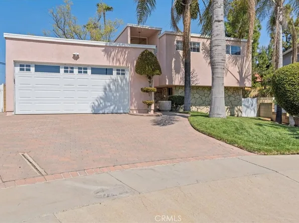 23833 Livewood Ln, Harbor City, CA 90710