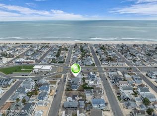 111 7th Ave, Seaside Park, NJ 08752
