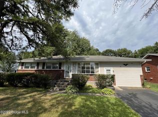 1097 Saint Jude Dr, Schenectady, NY 12303