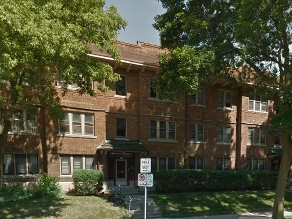 1711 E Locust St, Milwaukee, WI 53211