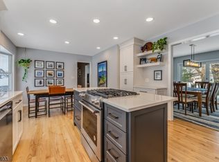 40 Dayton Rd, Raritan Twp., NJ 08822