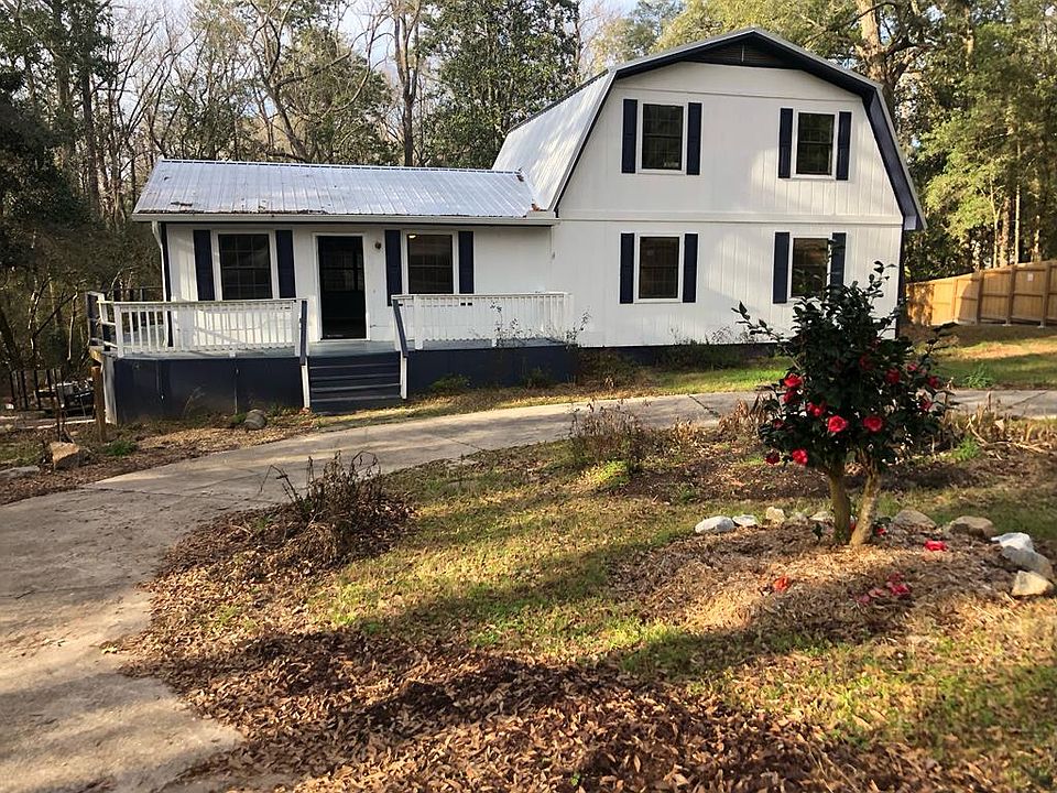 1st image of 570 Vining Dr
