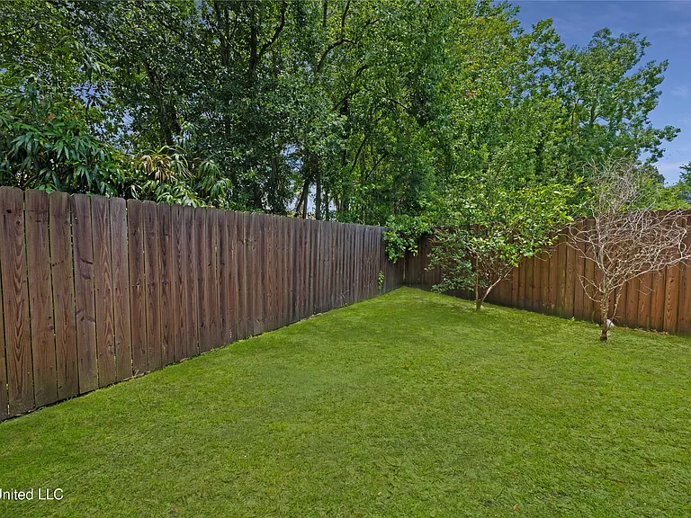 316 Fink St — Photo 19
