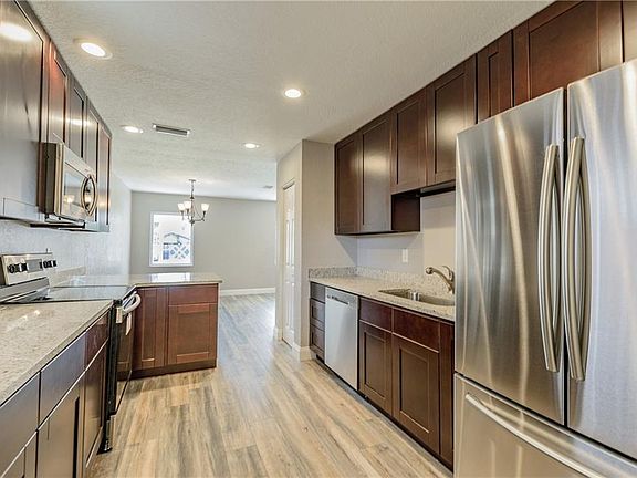 2nd image of 107 W Haya St