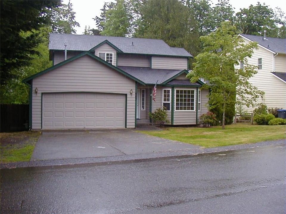 1st image of 967 NE Winston Dr