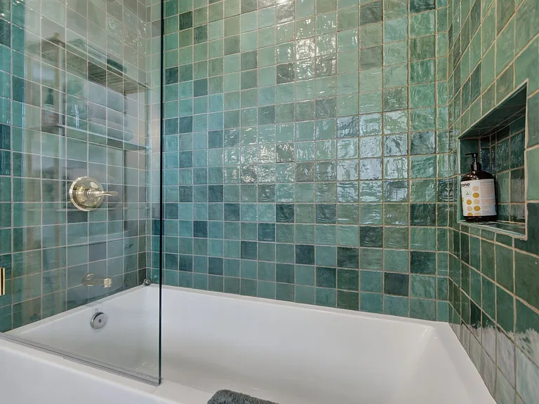 5028 Danby Dr — Photo 15