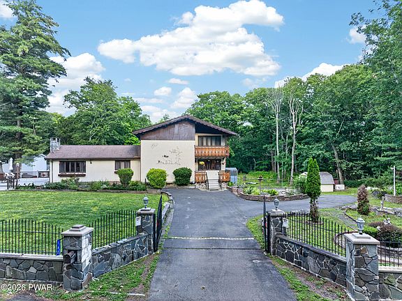 2nd image of 162 Doolan Rd