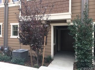 14118 W Oak Ln, Van Nuys, CA 91405