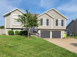 16301 Hight Ave, Belton, MO 64012