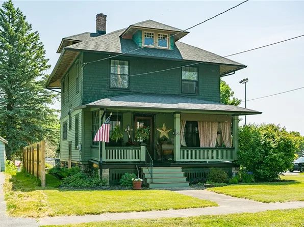 620 Colton Ave, Newark, NY 14513