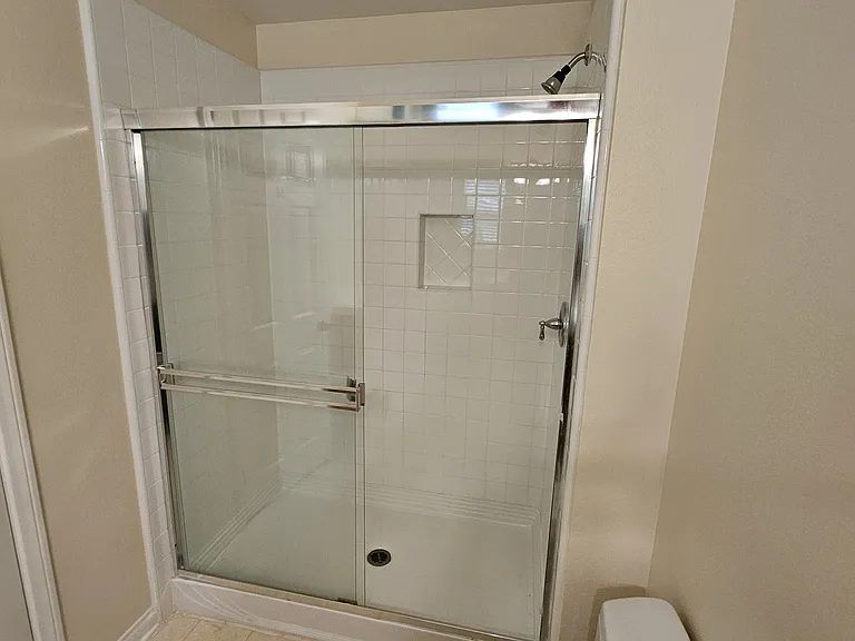 217 Coral Rose — Photo 14