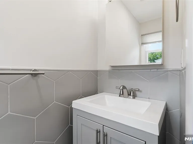 312 Glen Ave #1 — Photo 25