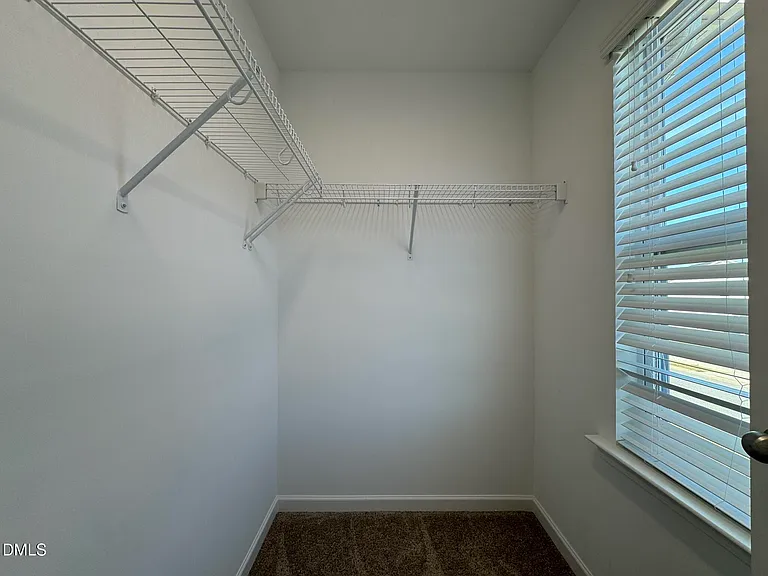 913 Briar Gate Dr — Photo 26