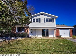 679 Newport Rd, Fayetteville, NC 28314