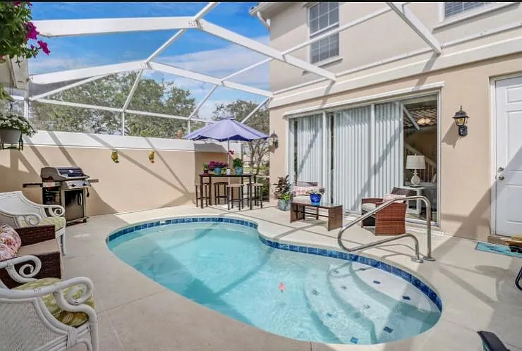 8096 Josefa Way — Photo 3