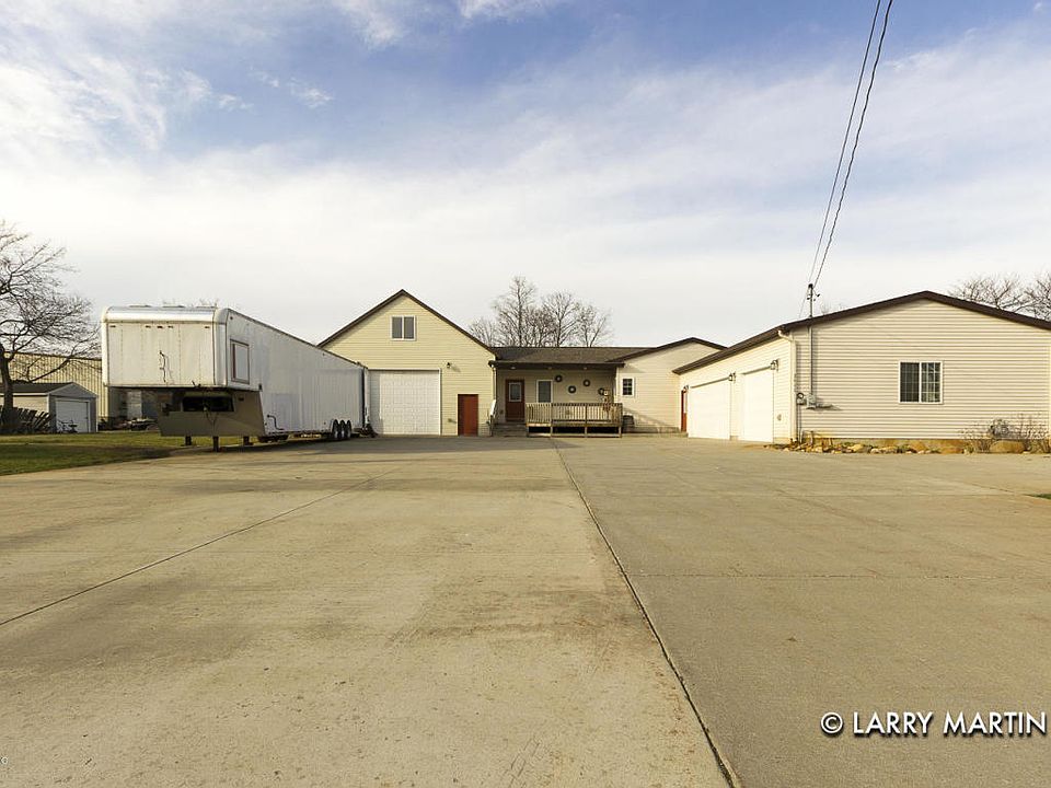 1st image of 3411 68th St SE