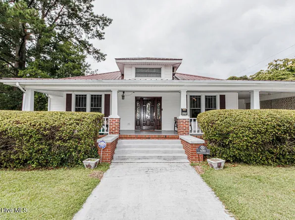 600 S Haughton Street, Williamston, NC 27892