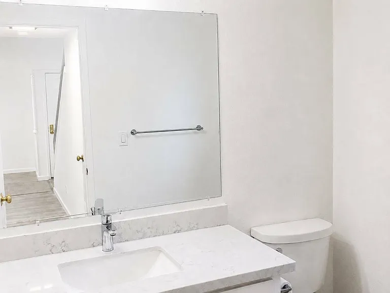 1002 Roble Ave — Photo 9