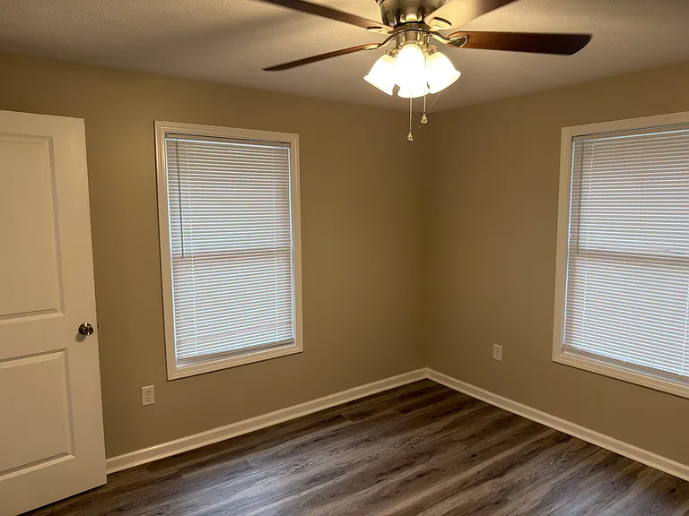 5320 Southeastern Ave — Photo 21
