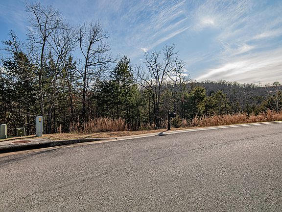 3rd image of 174 Royal Dornoch Dr