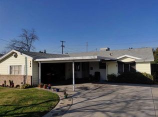 3945 E Hampton Way, Fresno, CA 93726