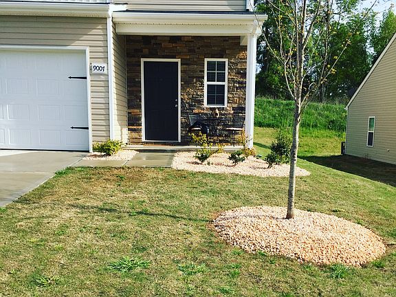 3rd image of 9007 Avery Meadows Dr