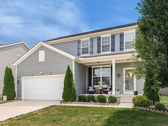 3rd image of 258 Glemsbury Dr