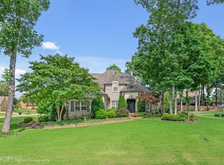 2585 Atticus Ln, Nesbit, MS 38651