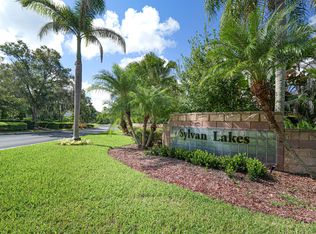 5880 40th Lane, Vero Beach, FL 32966
