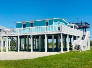 107 Orleans St S, Matagorda, TX 77457