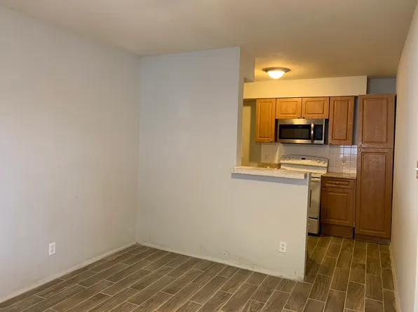 6404 Bradsher Dr APT F, Austin, TX 78745