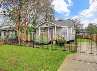 5304 Cochran St, Houston, TX 77009