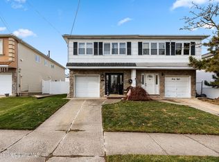70 Annadale Rd, Staten Island, NY 10312
