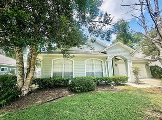 4332 NW 34th Dr, Gainesville, FL 32605