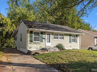 10326 Ross Cir, Saint Louis, MO 63137